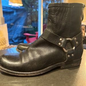 Frye Phillip Harness Boot in Black Leather